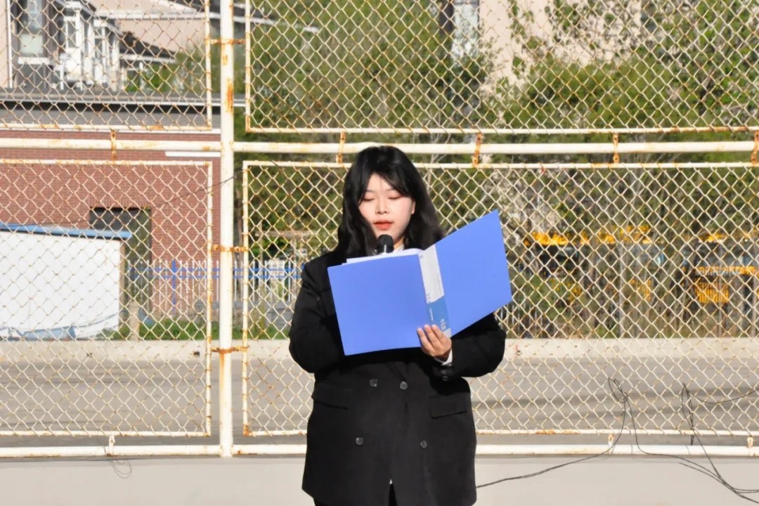 52C17