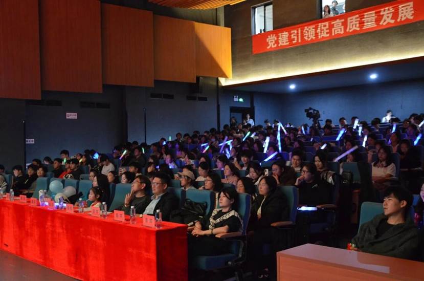 2bfc650987bf494522a64f5289e86609